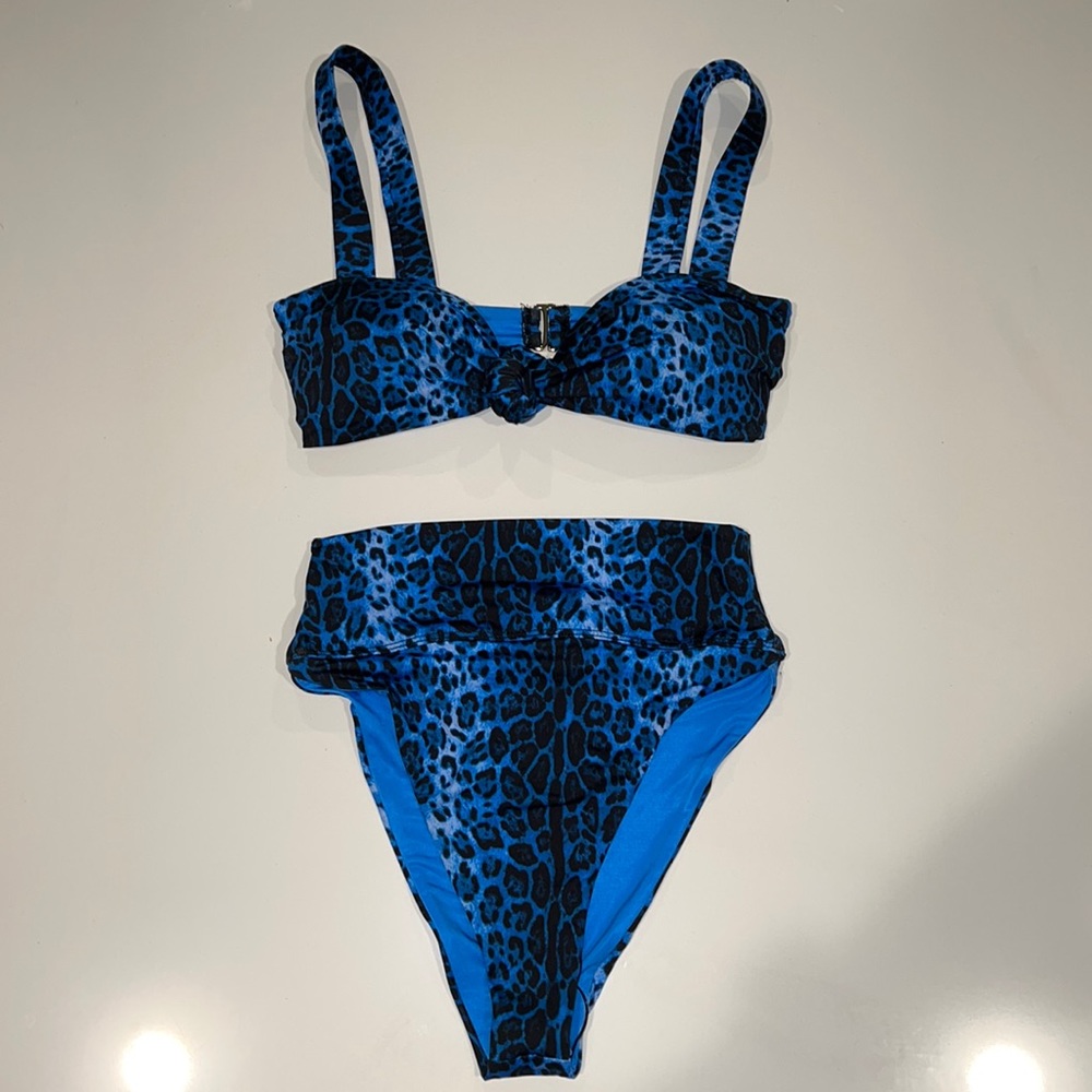 BEACH RIOT bikini set with high cut bottoms